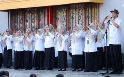 Kepala SMKN 2 Wonosari Sosialisasikan Program Adiwiyata Smakadano ASRI kepada Seluruh Warga Sekolah
